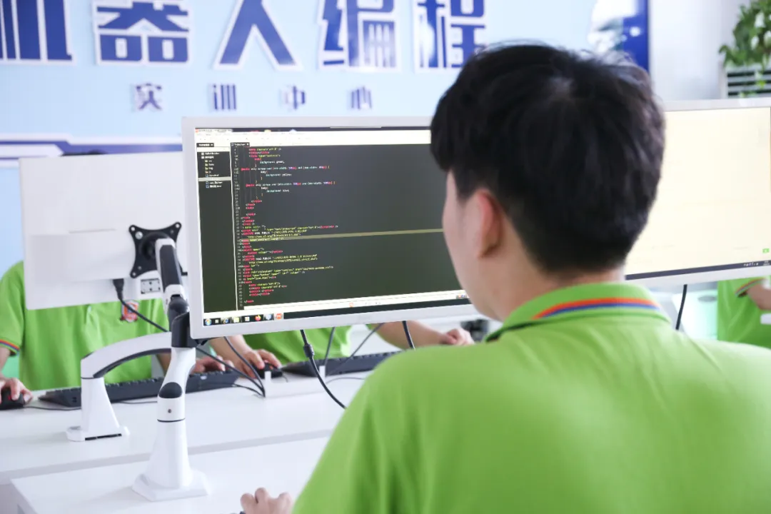 (mng)̸߿ ͺAXW(xu)Уഺx